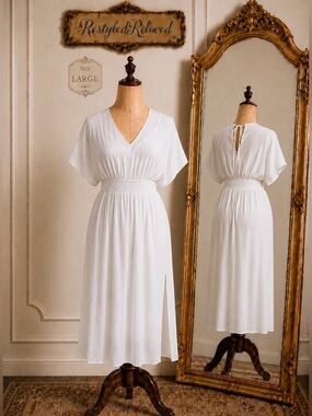 NWT Nina Leonard White Maxi Dress – Size Large – Elegant Flowy